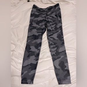 Old Navy Elevate Leggings